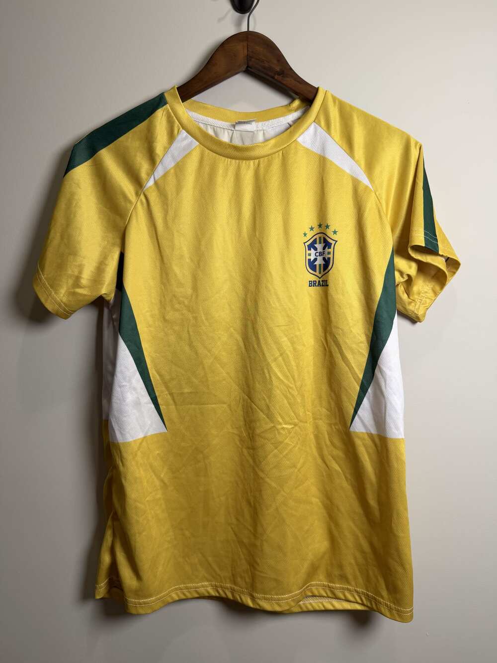 Brazil CBF Yellow Soccer Jersey Number 10 Size M